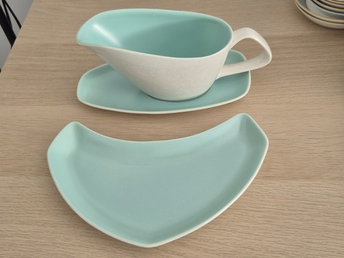 Poole pottery twintone - pottery,