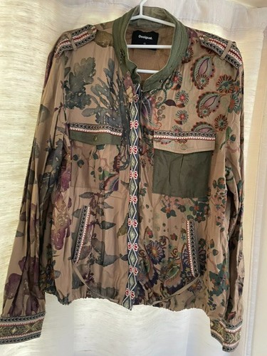 Desigual pakaian jadi - ,