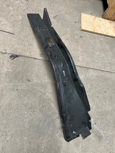 Ford cargo cab - inner, wing