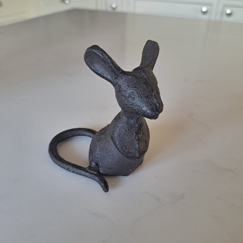 Cast iron mouse - cast, door
