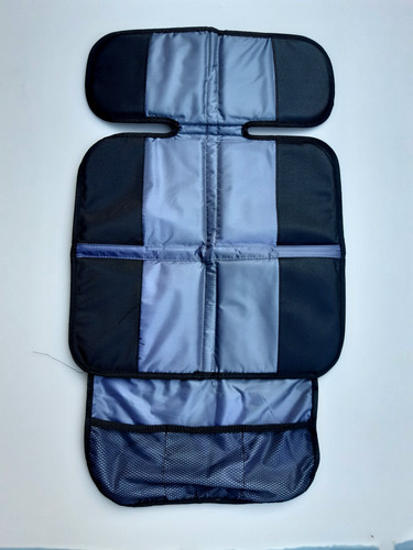 Child seat underlay - ,
