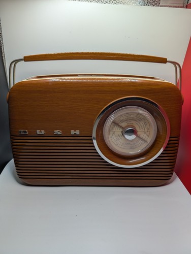 Bush tr82 radio - radio, antique