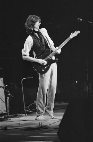 British guitarist songwriter