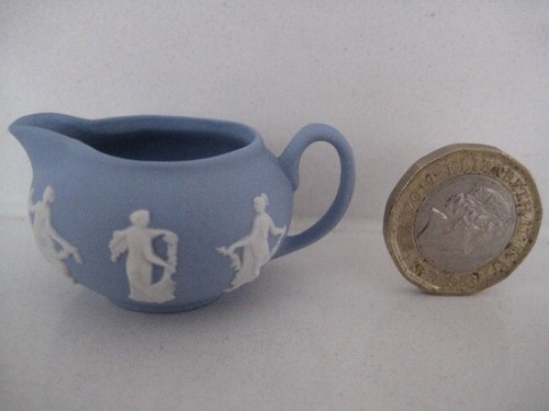 Tiny miniature wedgwood - tiny,