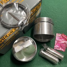 Triumph Daytona 1967-74 Pistons 69mm +.020” 70-6884 T100