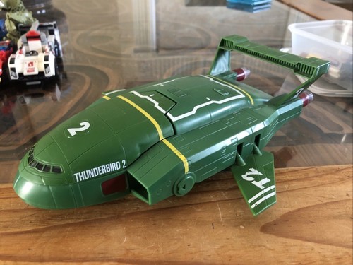 Rare itv pukeko thunderbird - pukeko,
