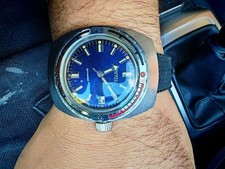 Vostok Amphibia Men's Diver Wristwatch USSR