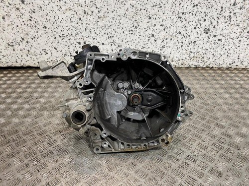 Vauxhall corsa 1 2 - 20-23,