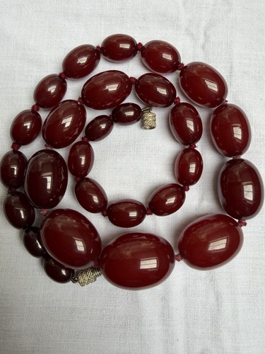 Vintage bakelite red - bakelite,