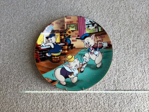 Kenleys the three little pigs - the,