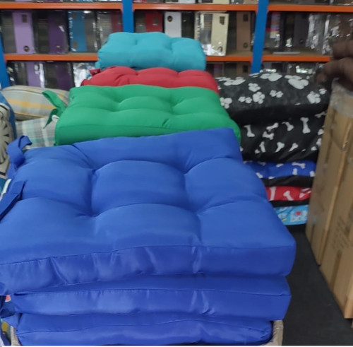 Luxury padded cushion chair - luxury,