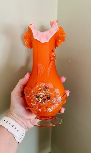 Vintage art glass vase - art,