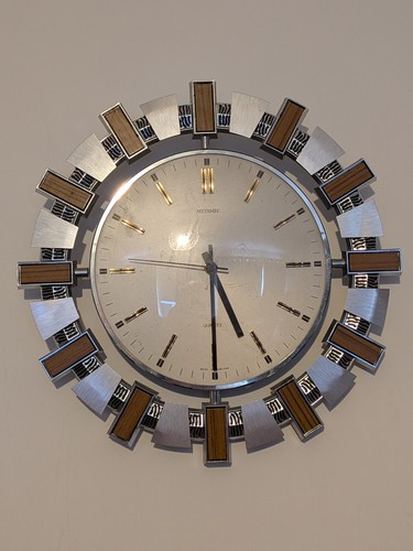 Vintage 1960s quartz metamec - vintage,