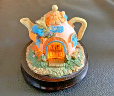 Illuminated Teapot Cottage Mouse Ornament Unique vintage (New Batteries)