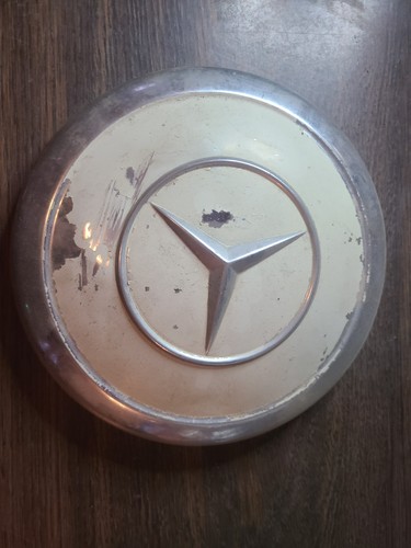 Mercedes vintage hub cap - mercedes,