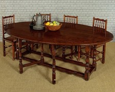 Large Georgian Style Oak Drop