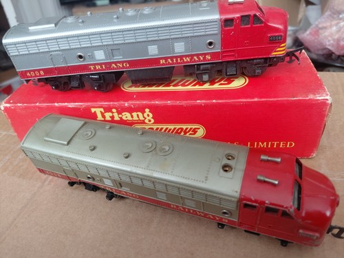 Triang railways locomotive - railways,