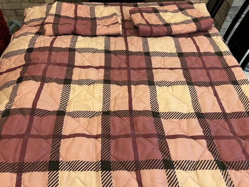 Lovely double quilted - quilted, bed