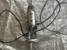 Logitech Blue Yeti USB streaming Microphone with stand and cable Silver
