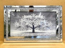 WHITE BLOSSOM TREE LIQUID ART