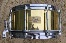 Pearl Free Floating Brass Snare Drum 14x6.5  Good used condition 1st Generation 