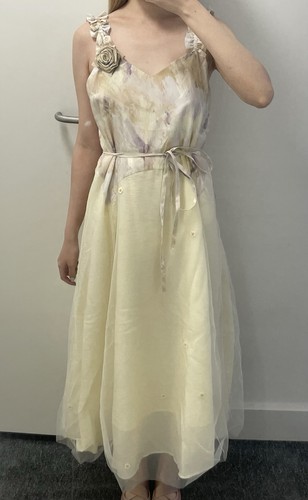 Yellow tulle dress