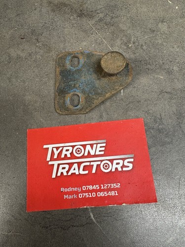 Front bonnet latch for - for, dexta