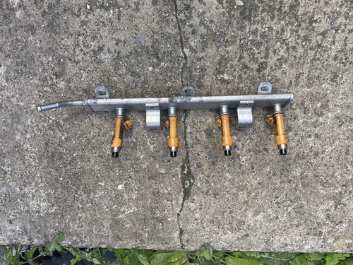 Fuel injectors rail - injectors,