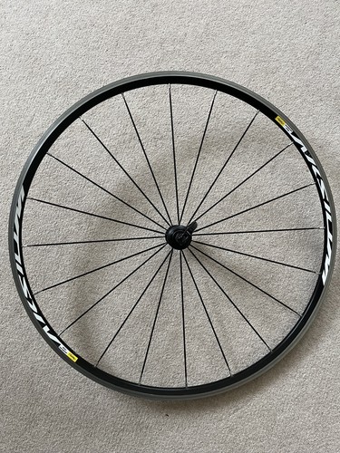 Mavic aksium one - one, front