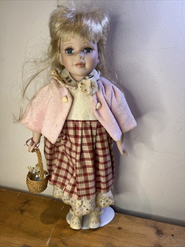 The dolls house gift - the,