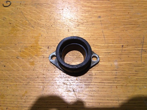Suzuki gt500 t500 titan intake - suzuki,
