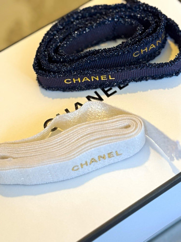 Authentic chanel gift - authentic,