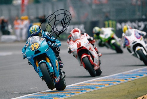 Alvaro bautista hand - hand, signed