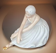 Rare Vintage Sitting Porcelain 1920s Style Regal Dancing Ballerina Figurine SBL