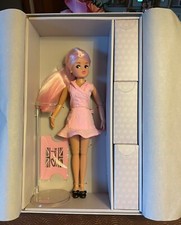 SINDY COLLECTOR CLUB DOLL 2020