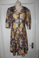 Genuine vintage dress size - genuine,