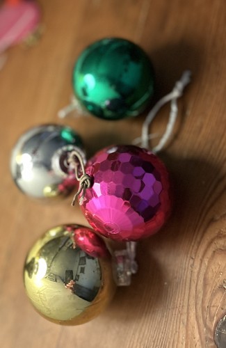Vintage christmas baubles - 4, x