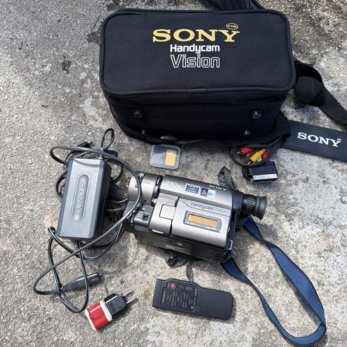 Sony handycam ccd trv46e pal - handycam,