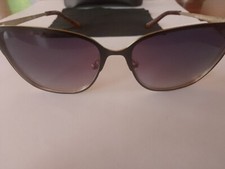 GUESS unisex Sunglasses with case 