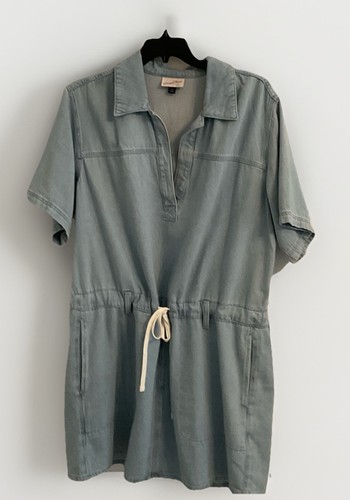 Nwot universal thread - thread, blue
