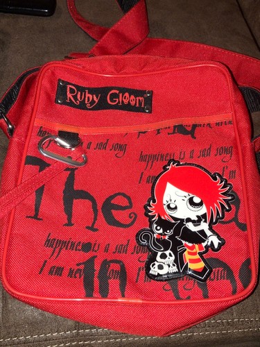 Vtg 2000 ruby gloom - vtg,