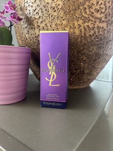 Yves saint laurent - saint, manifesto