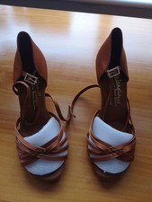 INTERNATIONAL DANCE LATIN DANCE SHOES SIZE 5 EXTRA WIDE