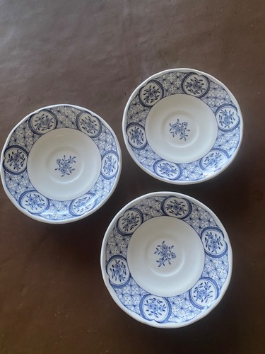 Old chelsea tea cup saucers