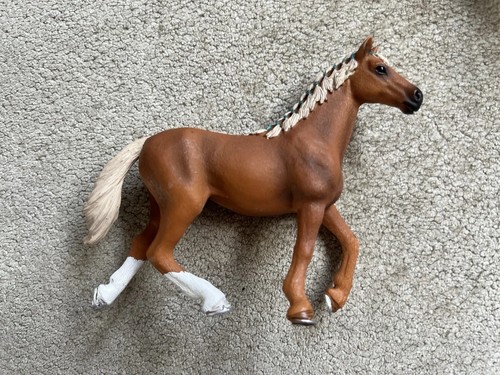 Schleich english thoroughbred - schleich,