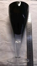 4 × Black Wine Glasses With