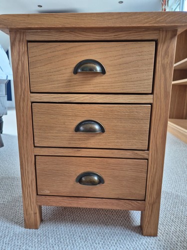 Wiltshire oak bedside table - oak,