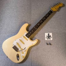 Fender Japan Stratocaster