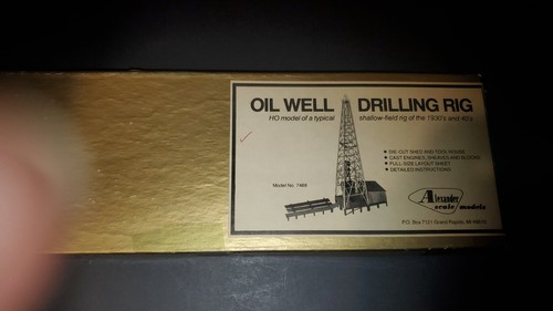 Oil well drilling - well,