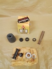 BRAKE MASTER CYLINDER KIT